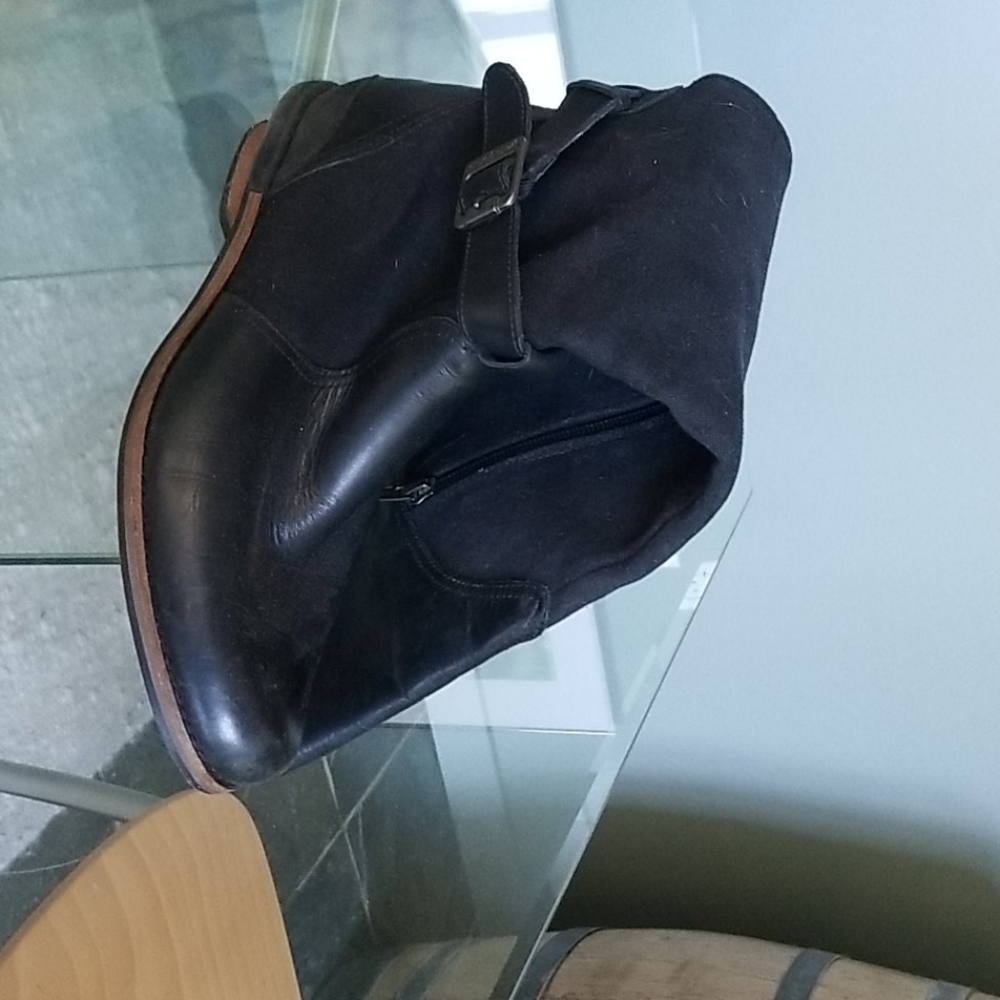 Boots. SOLD